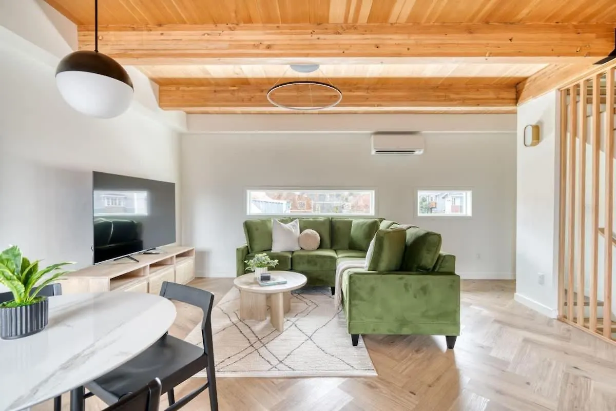 Albertaarts Happy Place Townhome Портленд Дом отдыха