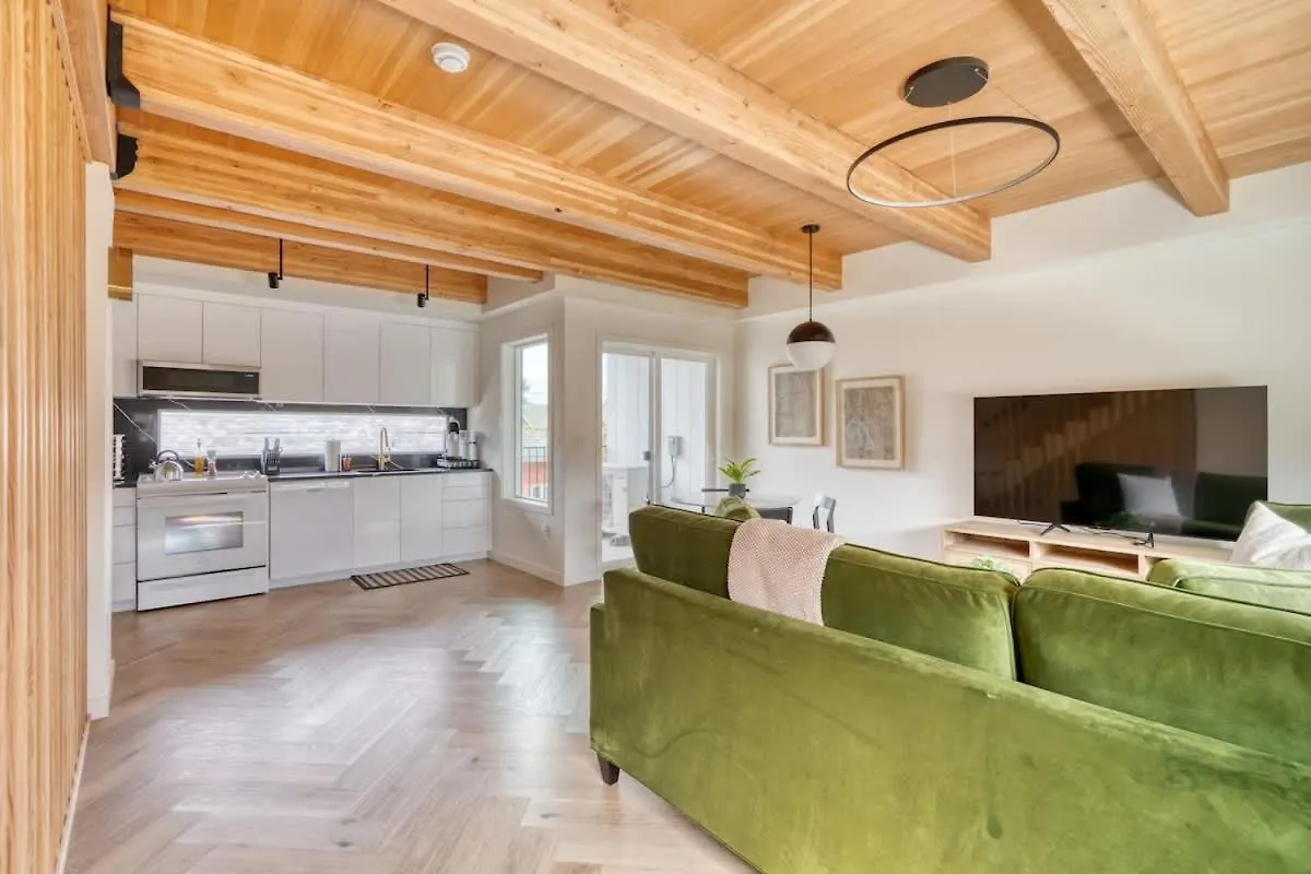 Albertaarts Happy Place Townhome Портленд США
